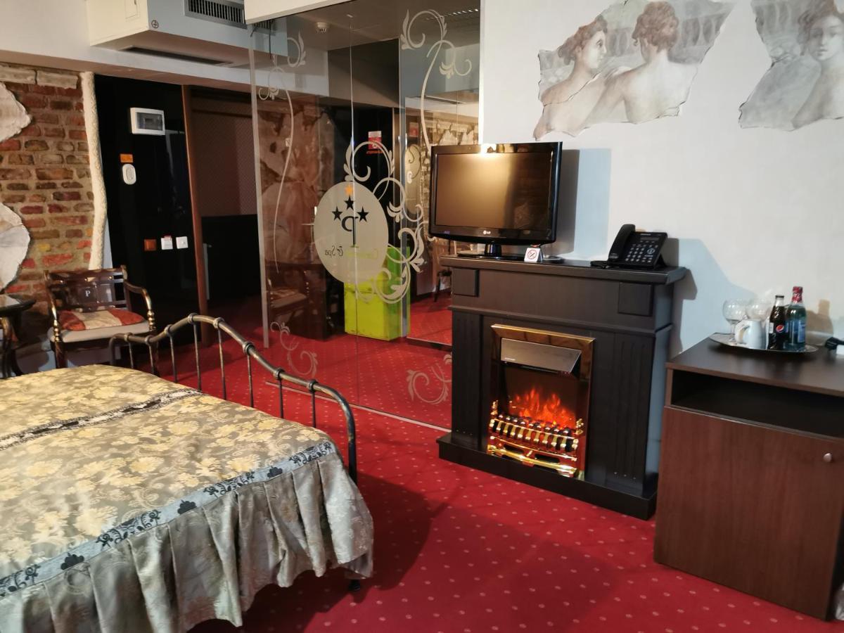 Best Deal City Break At Grand Pier Boutique Villa With One Day Free Welcome Breakfast Only For King Deluxe Rooms And Bookings For Minimum 4 Nights Βουκουρέστι Εξωτερικό φωτογραφία