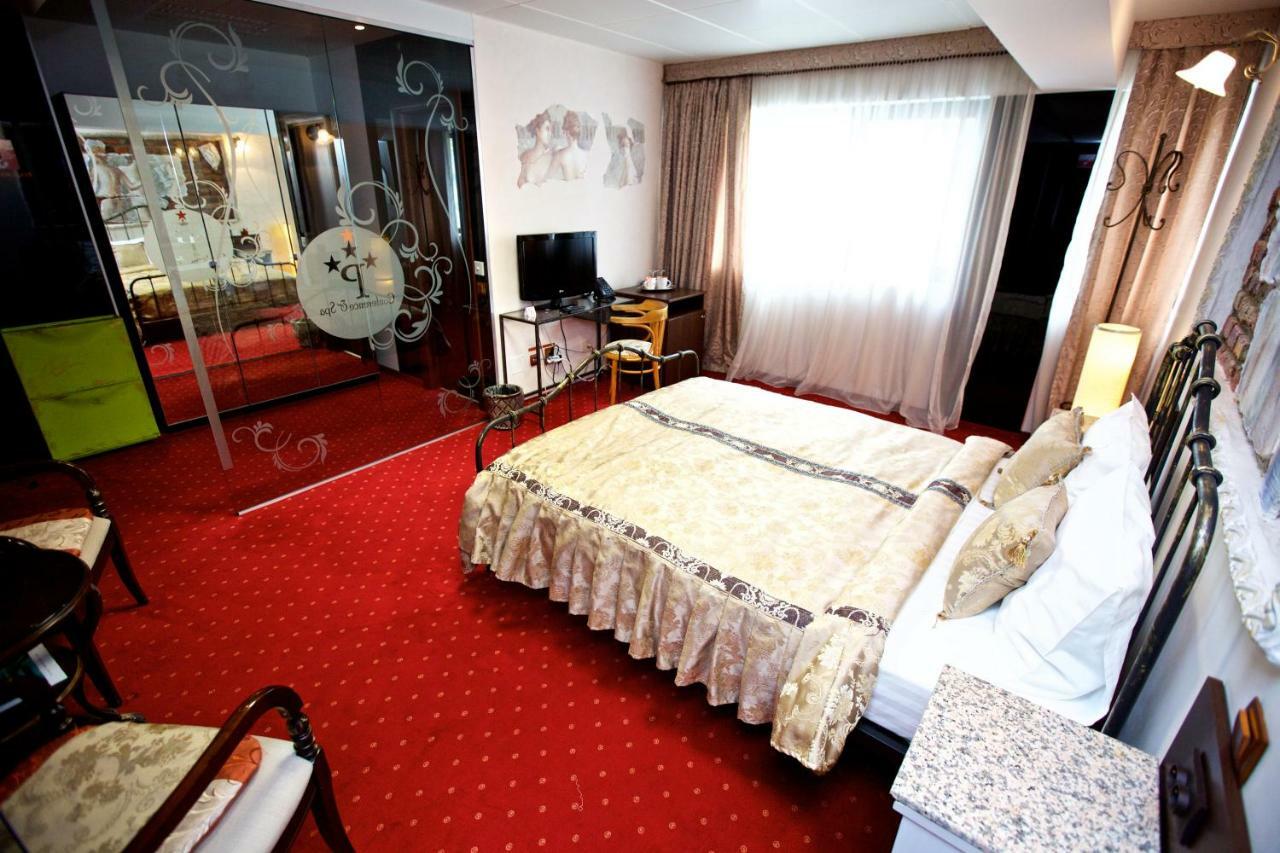 Best Deal City Break At Grand Pier Boutique Villa With One Day Free Welcome Breakfast Only For King Deluxe Rooms And Bookings For Minimum 4 Nights Βουκουρέστι Εξωτερικό φωτογραφία