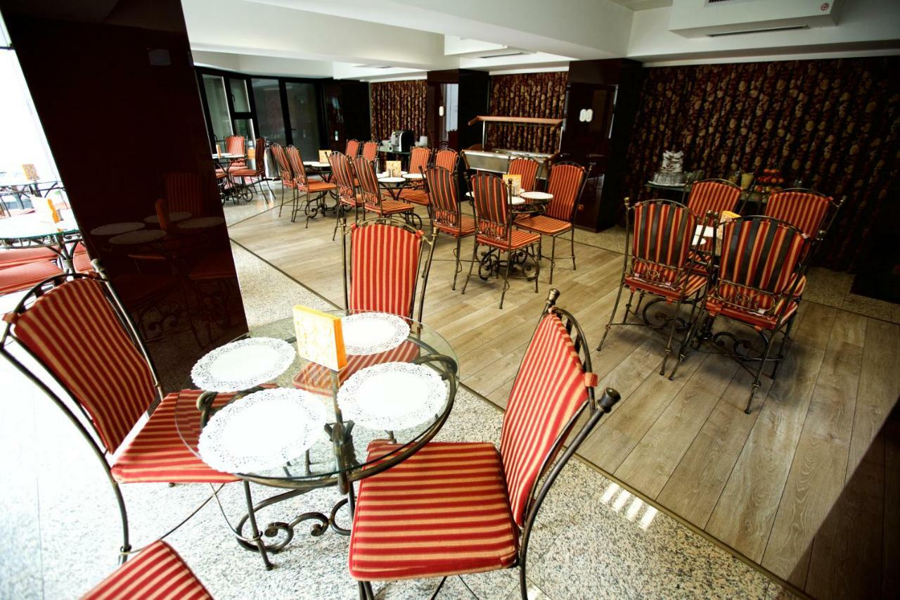 Best Deal City Break At Grand Pier Boutique Villa With One Day Free Welcome Breakfast Only For King Deluxe Rooms And Bookings For Minimum 4 Nights Βουκουρέστι Εξωτερικό φωτογραφία