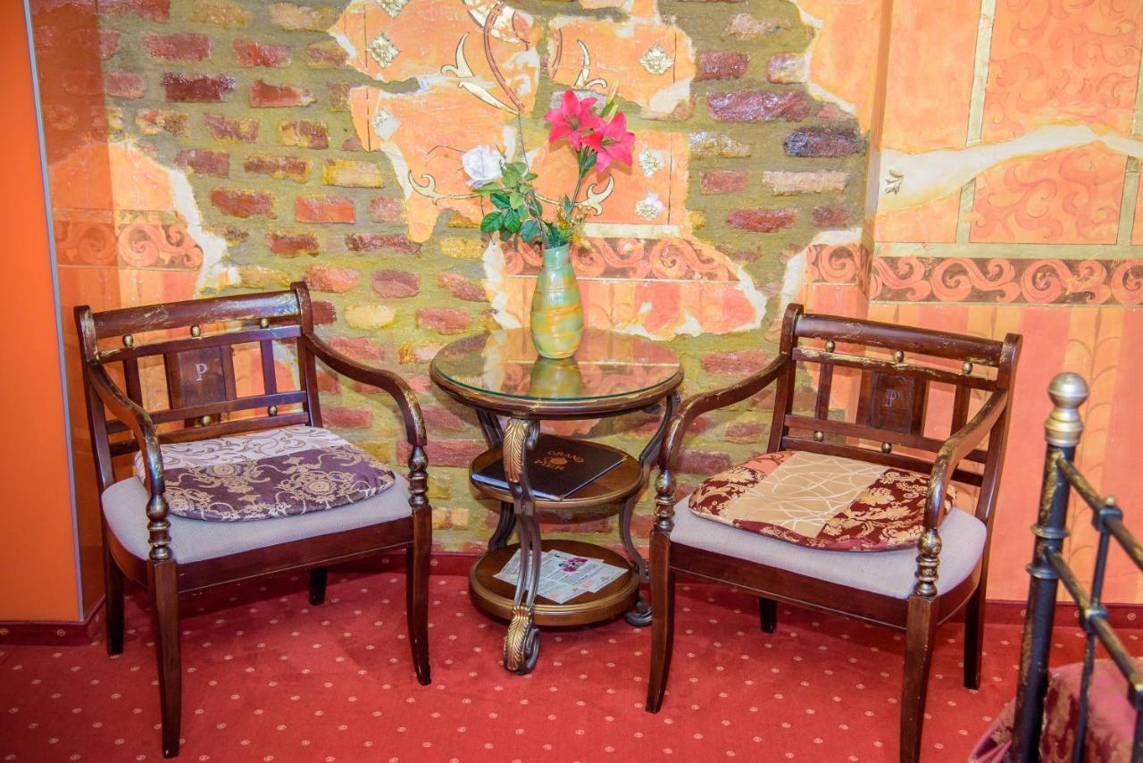 Best Deal City Break At Grand Pier Boutique Villa With One Day Free Welcome Breakfast Only For King Deluxe Rooms And Bookings For Minimum 4 Nights Βουκουρέστι Εξωτερικό φωτογραφία